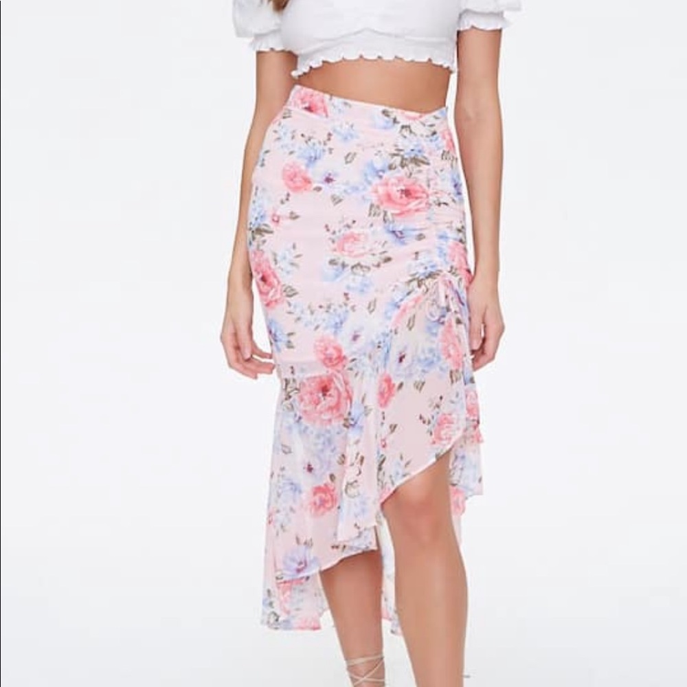 Floral chiffon high-low skirt